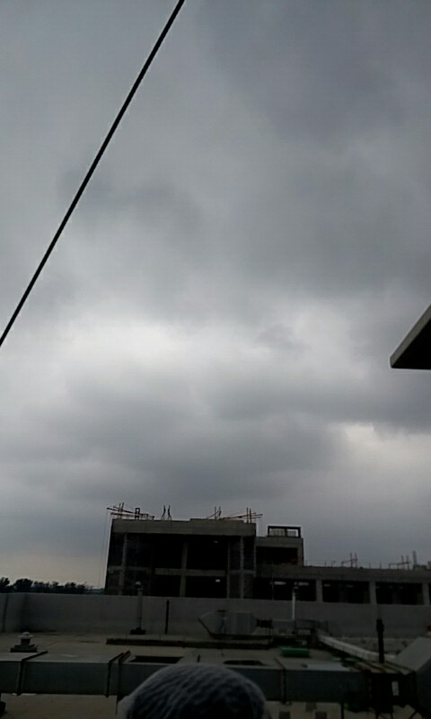 “烈日當(dāng)空，干活依然不放松”——記維珂瑞北京藥廠安裝現(xiàn)場